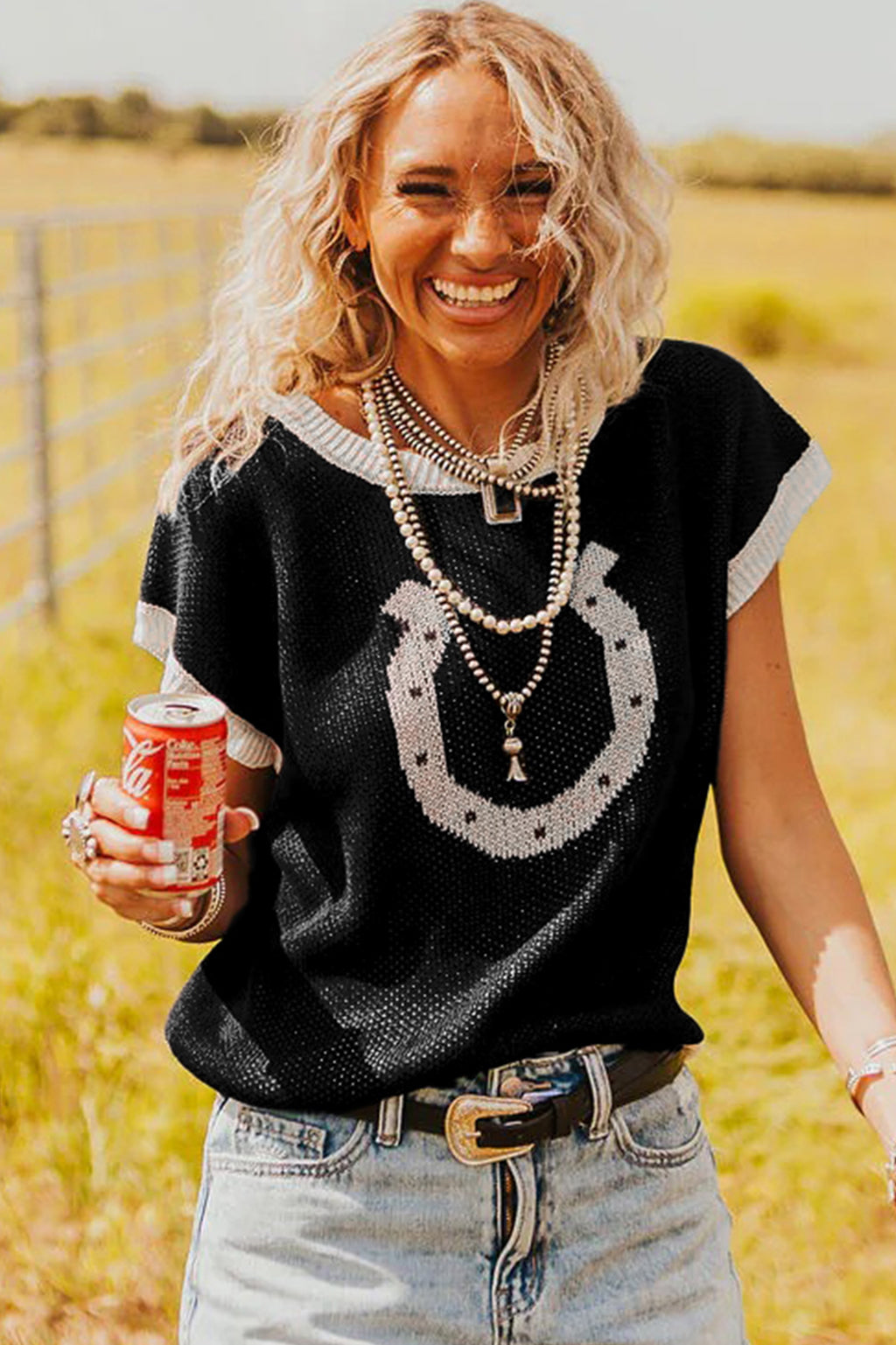 Black Horse Shoe Short Sleeve Sweater